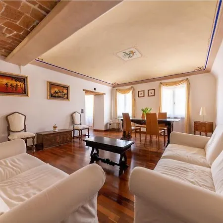 Royal Domus - Via Mazzini Apartamento *
